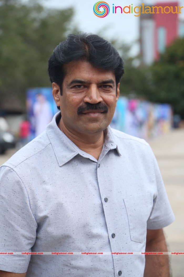 Aatadukundam Raa Movie Audio Launch Event hd photo
