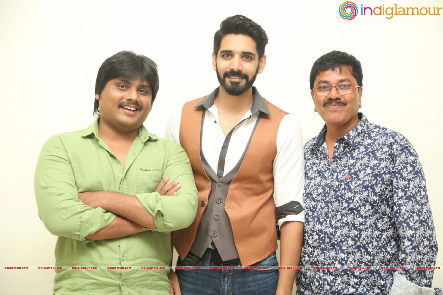 Aatadukundam Raa Movie Audio Launch Event hd photo