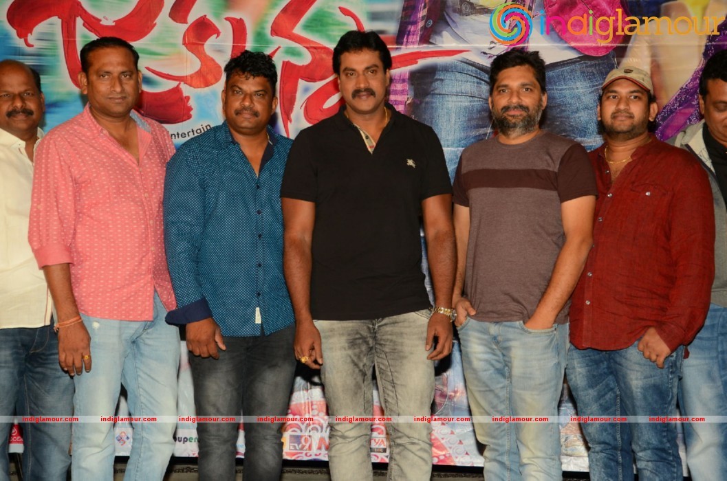 Jakkanna Movie Success Meet Event hd photo