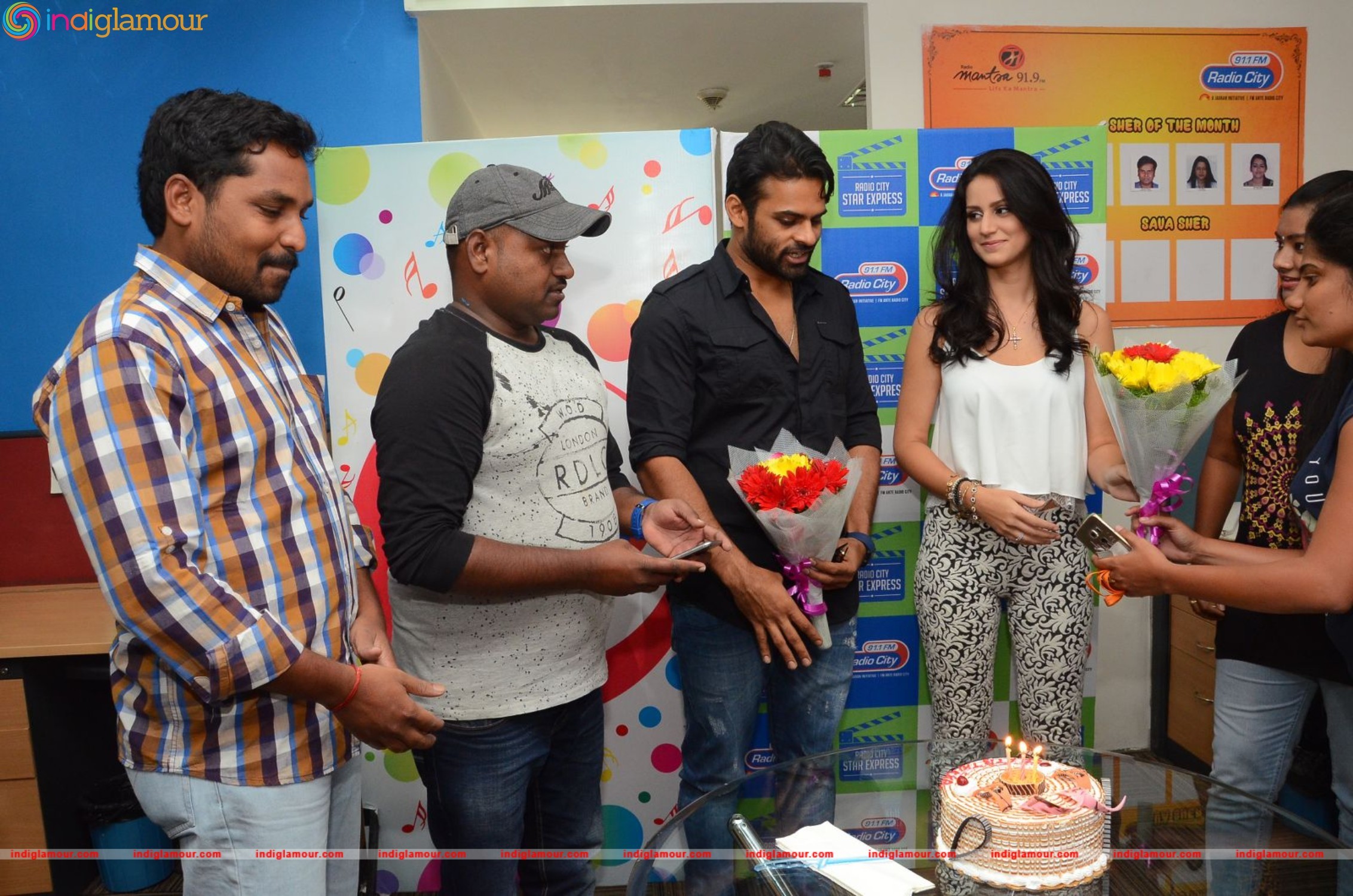 Thikka Team at Radio City Event hd photo