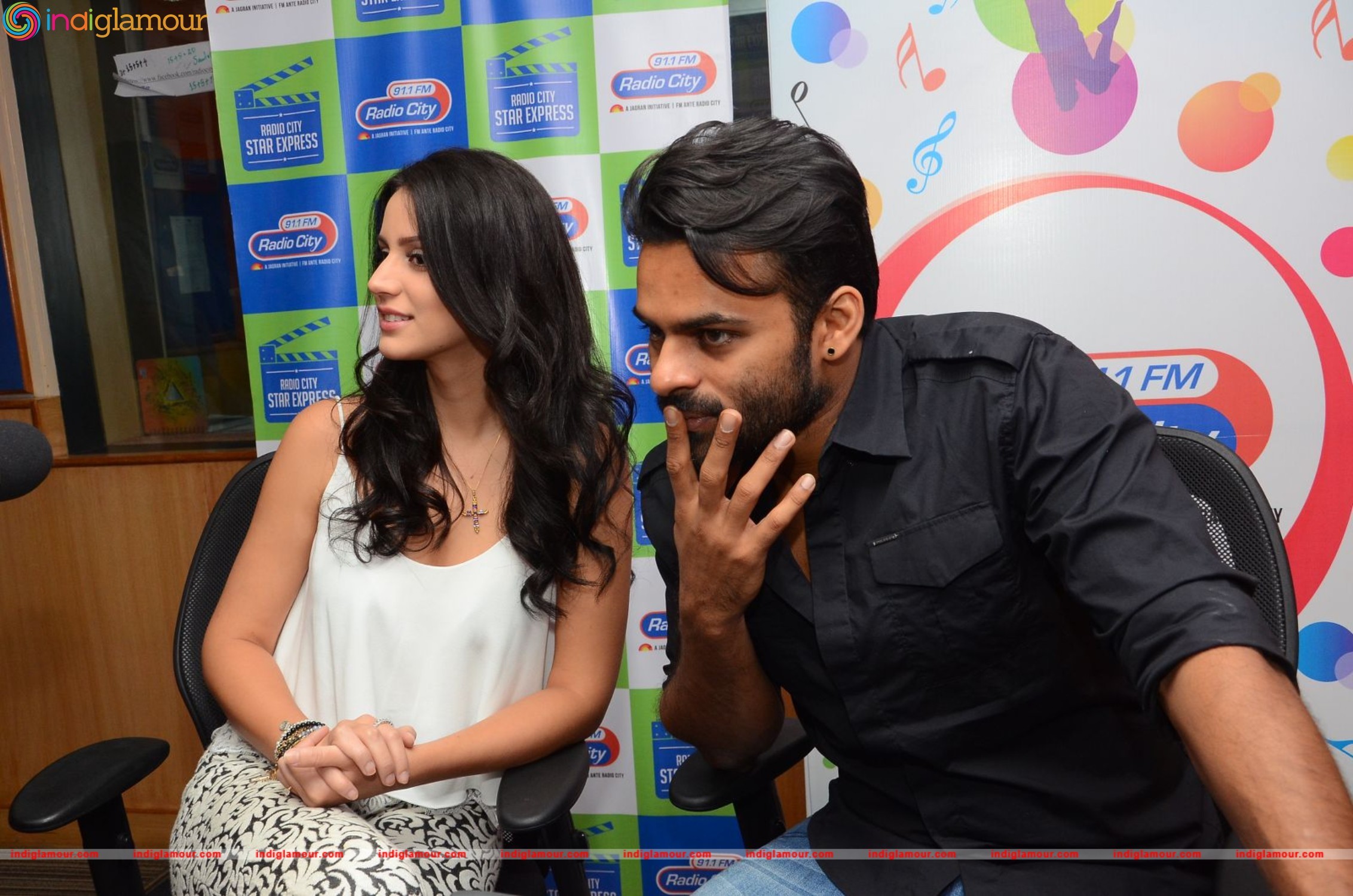 Thikka Team at Radio City Event hd photo