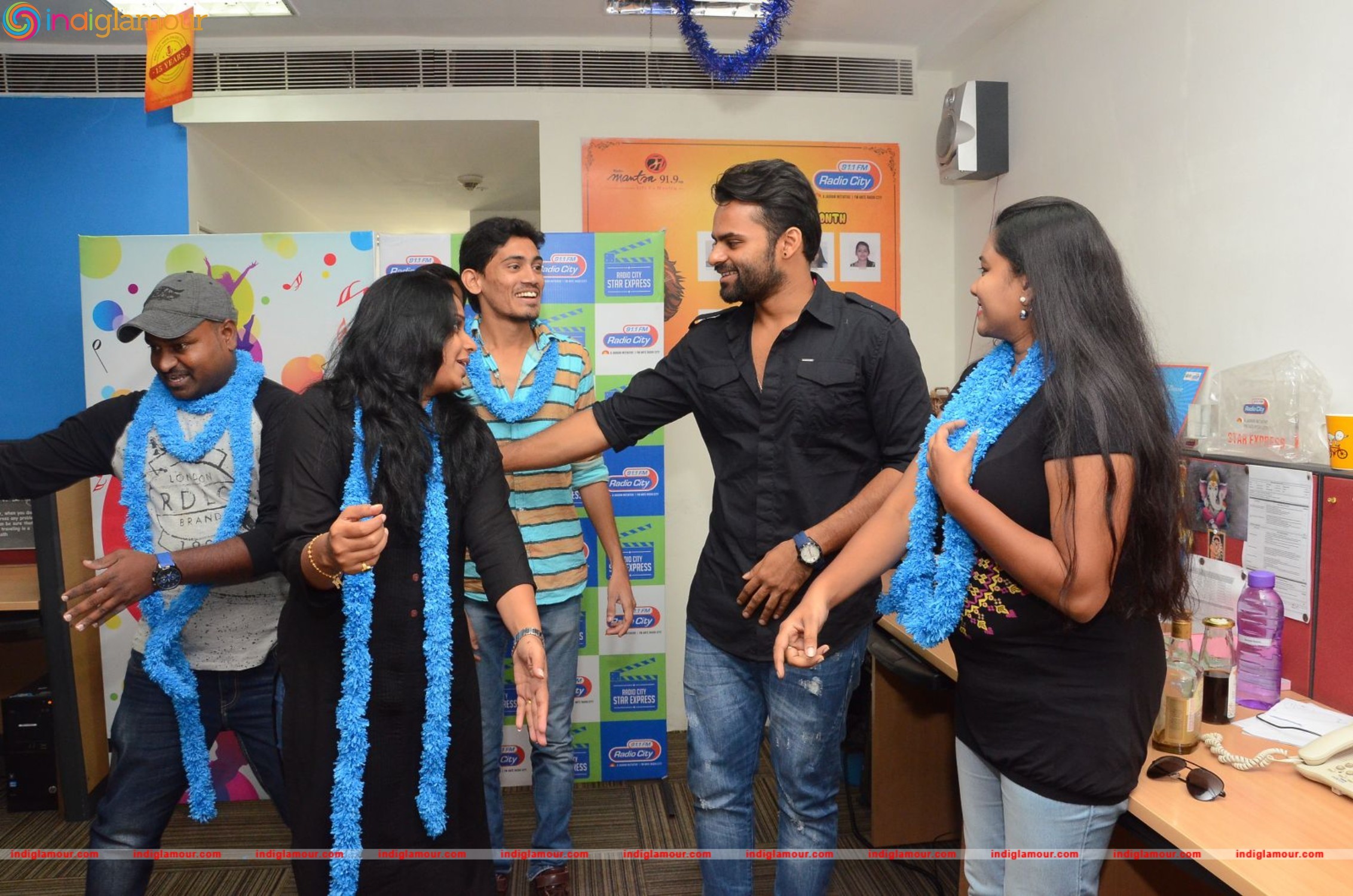 Thikka Team at Radio City Event hd photo
