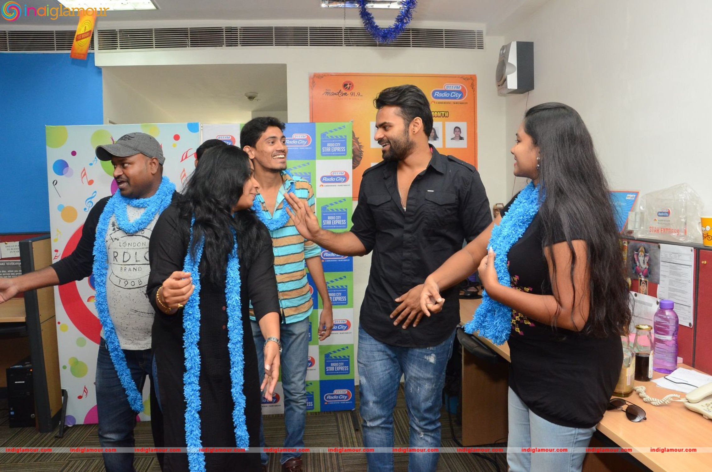 Thikka Team at Radio City Event hd photo