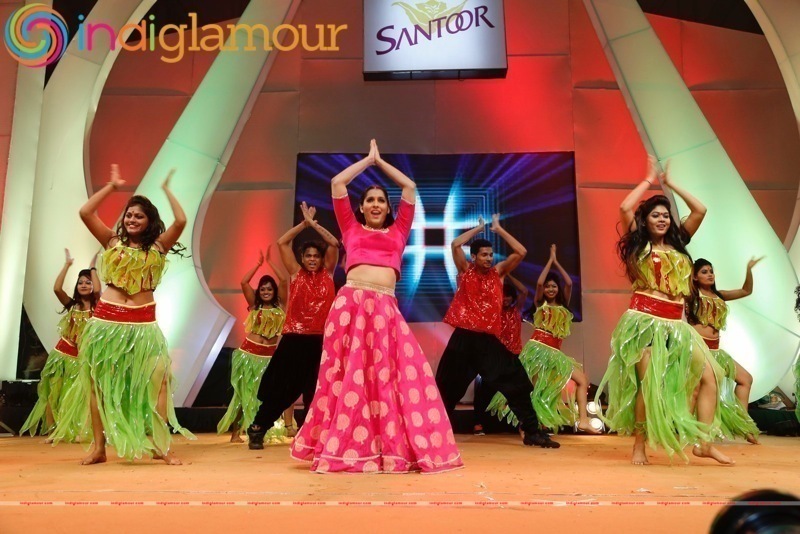 Santosham South India Film Awards 2016 Event hd photo