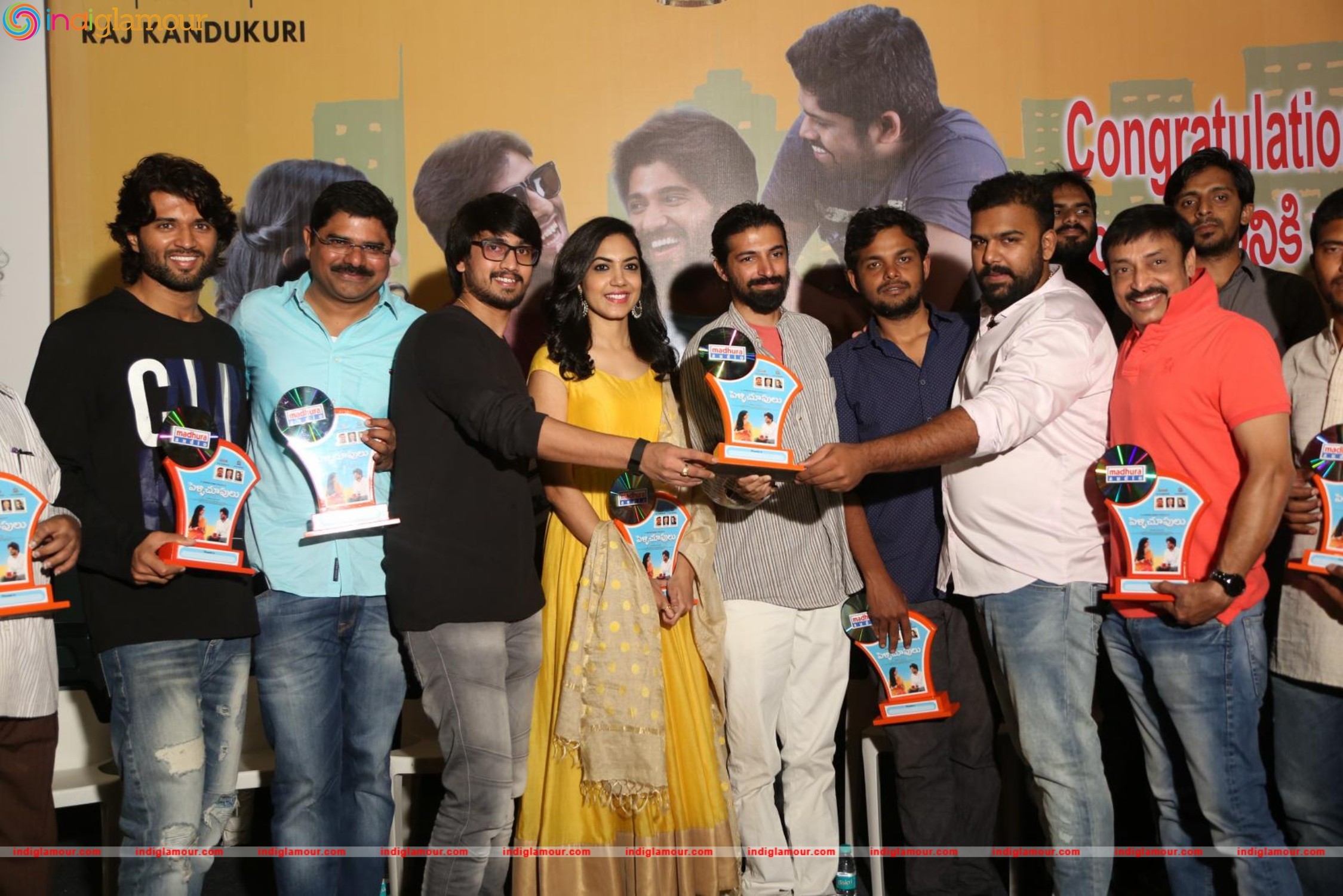 Pelli Chupulu Success Meet Photos Event hd photo