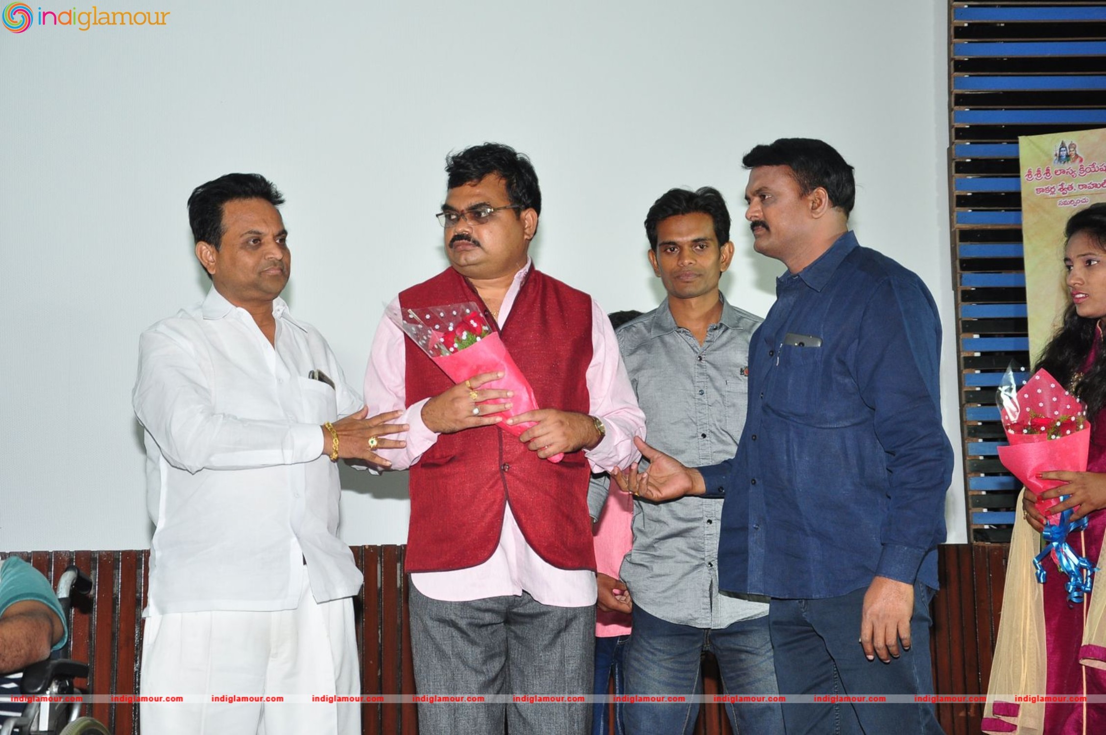 Vekkirintha Audio Launch Event Event hd photo