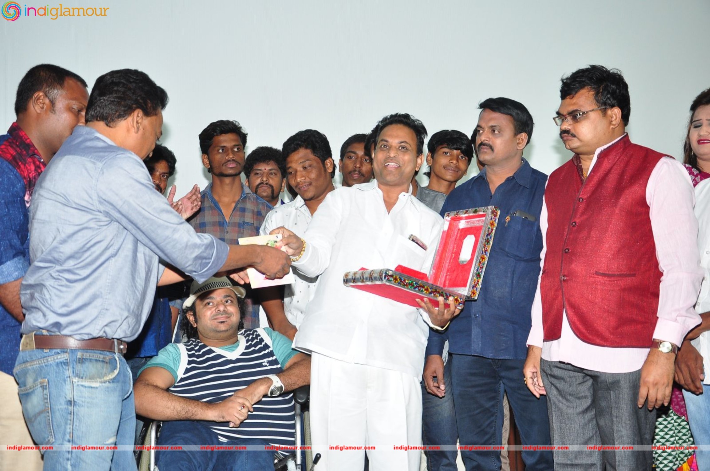 Vekkirintha Audio Launch Event Event hd photo