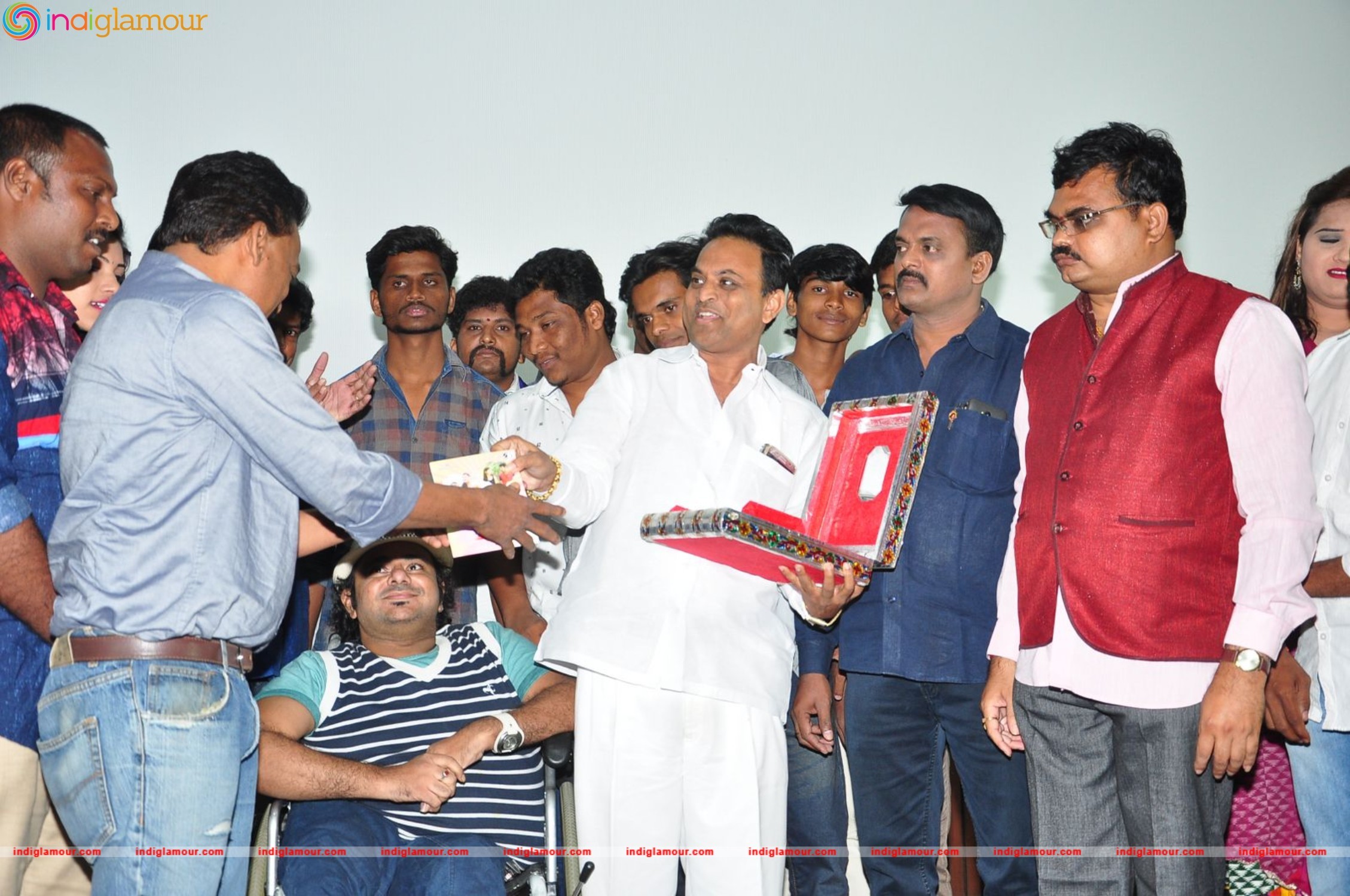 Vekkirintha Audio Launch Event Event hd photo