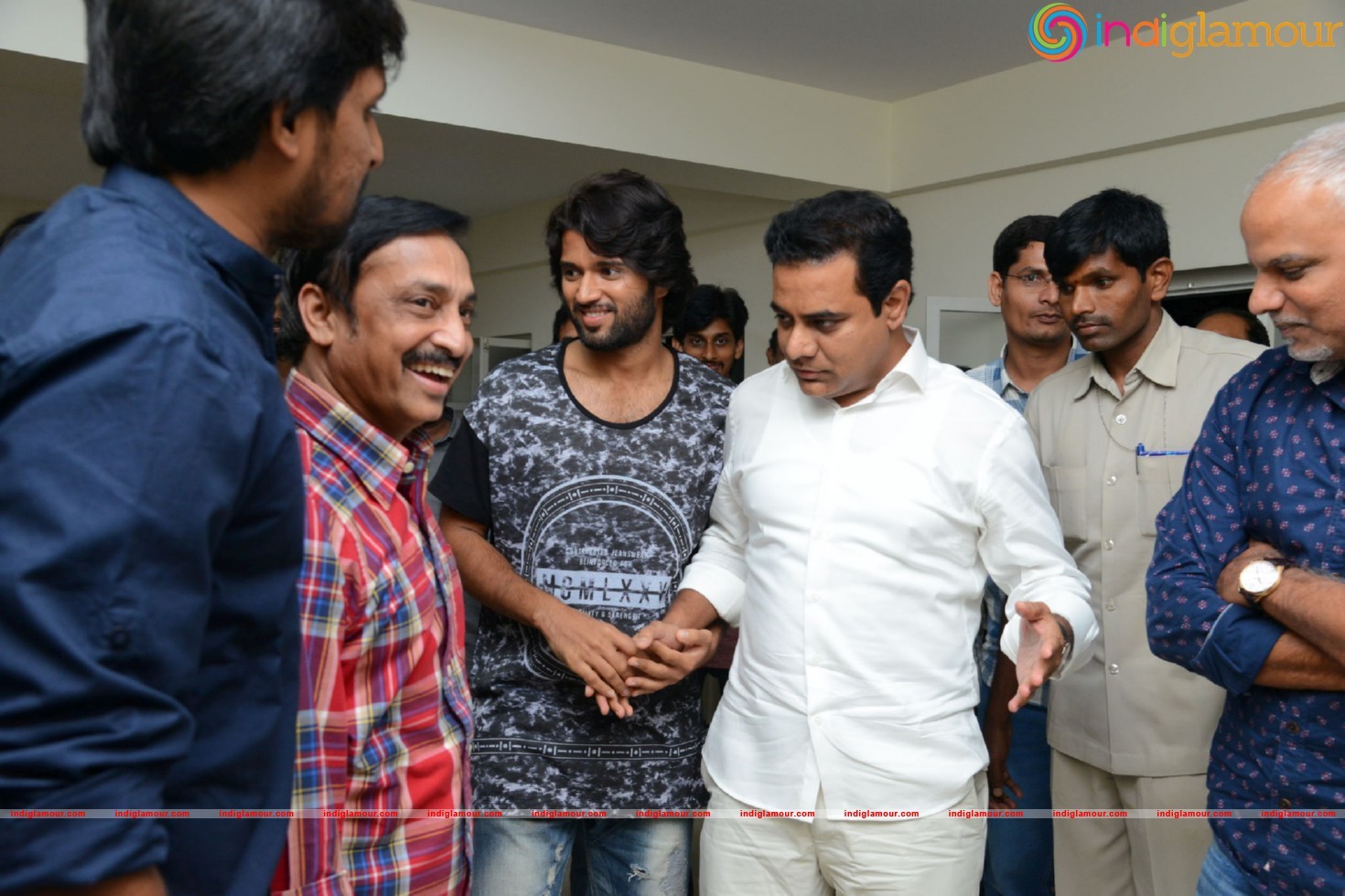 KTR Watching Pellichupulu Special Show Photos Event hd photo