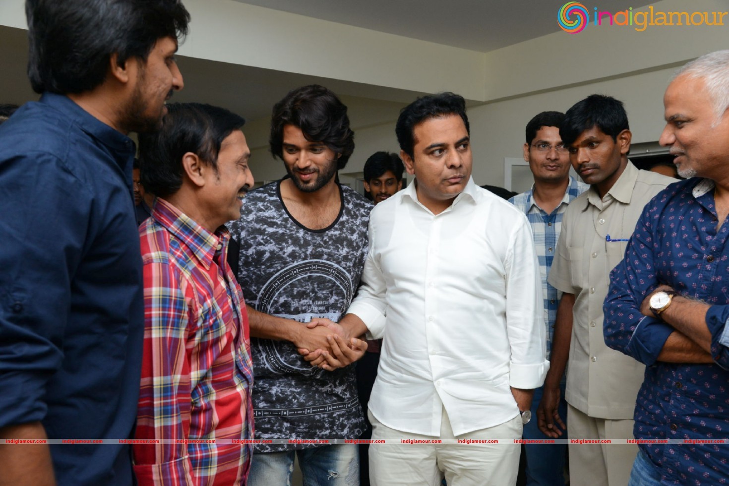 KTR Watching Pellichupulu Special Show Photos Event hd photo