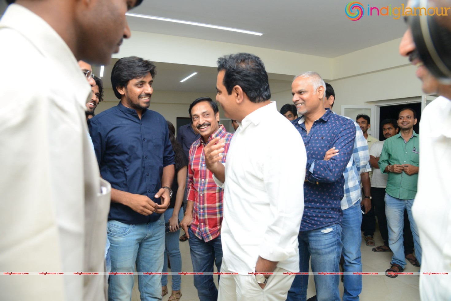 KTR Watching Pellichupulu Special Show Photos Event hd photo