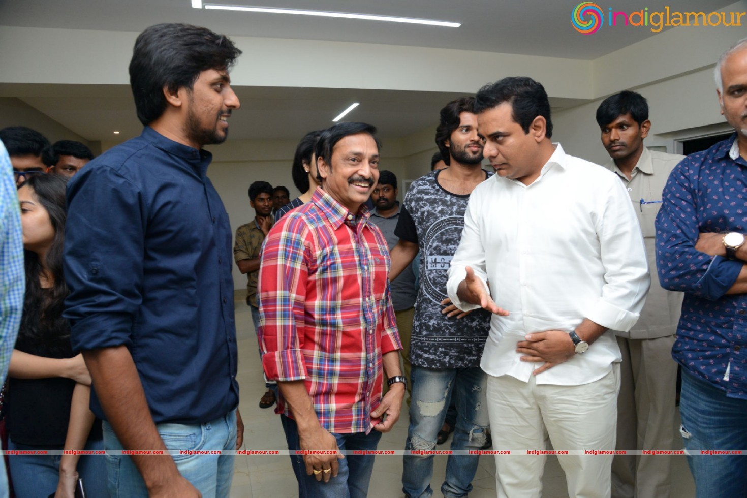 KTR Watching Pellichupulu Special Show Photos Event hd photo