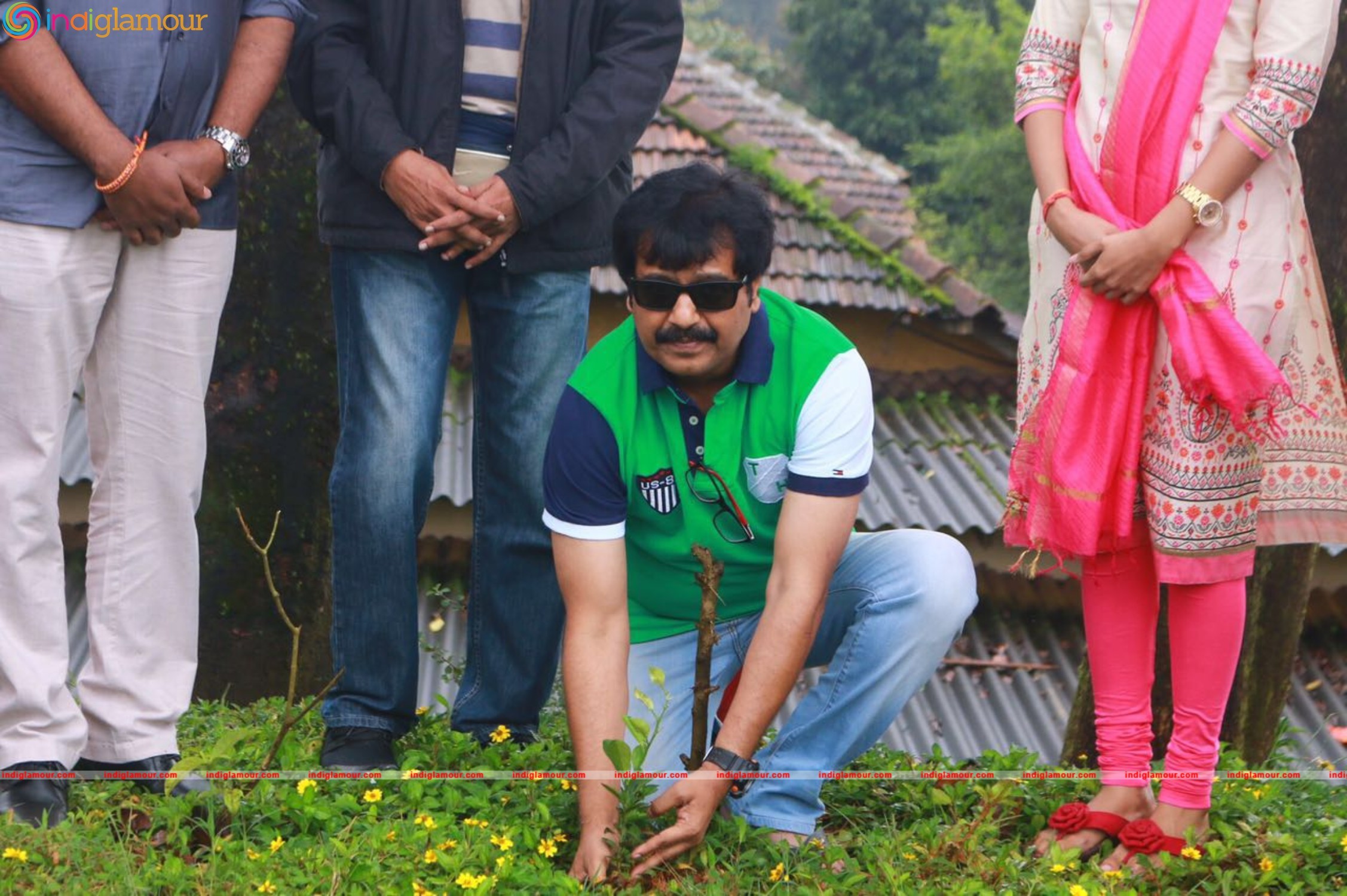 BrindhavanamFilm Pooja Stills Event hd photo