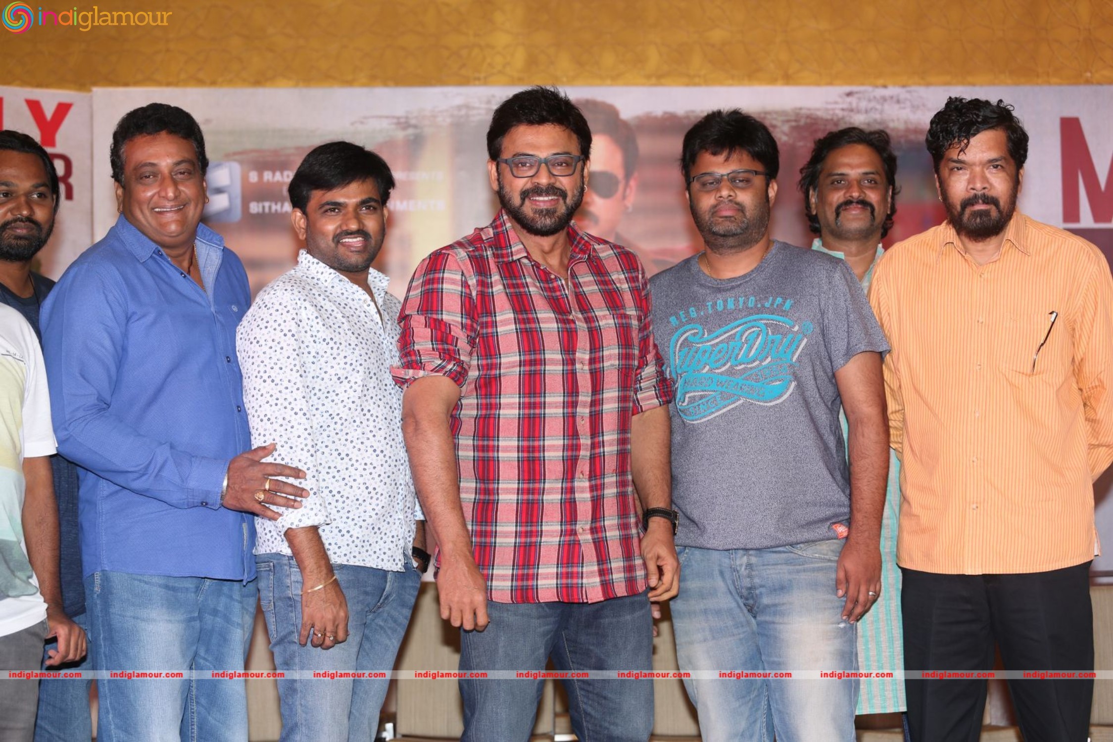 Babu Bangaram Success Meet Event hd photo
