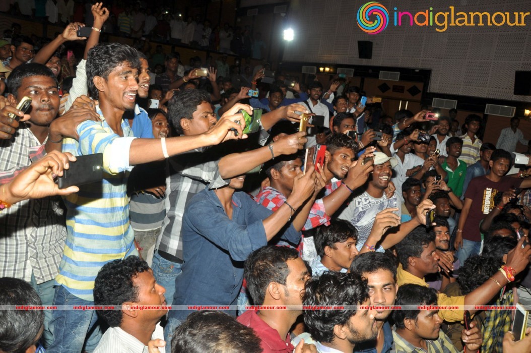 Chuttalabbai Team At Bramarambha Theator Event hd photo