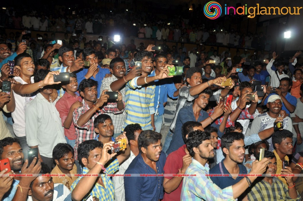 Chuttalabbai Team At Bramarambha Theator Event hd photo