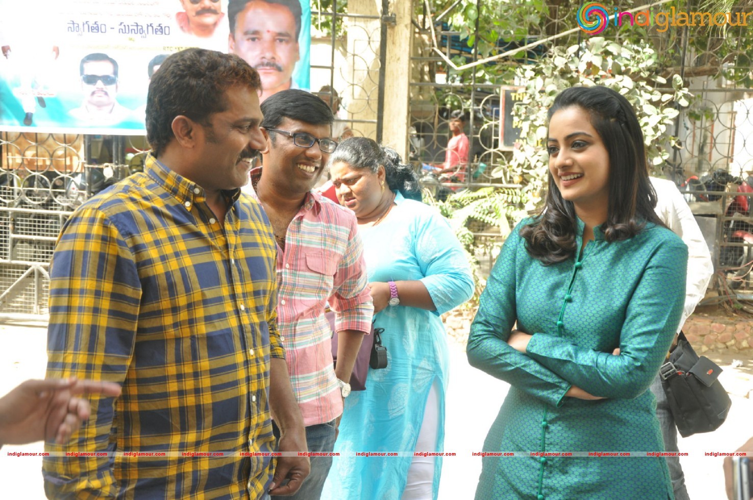 Chuttalabbai Team @ Sri Mayuri Theator Event hd photo