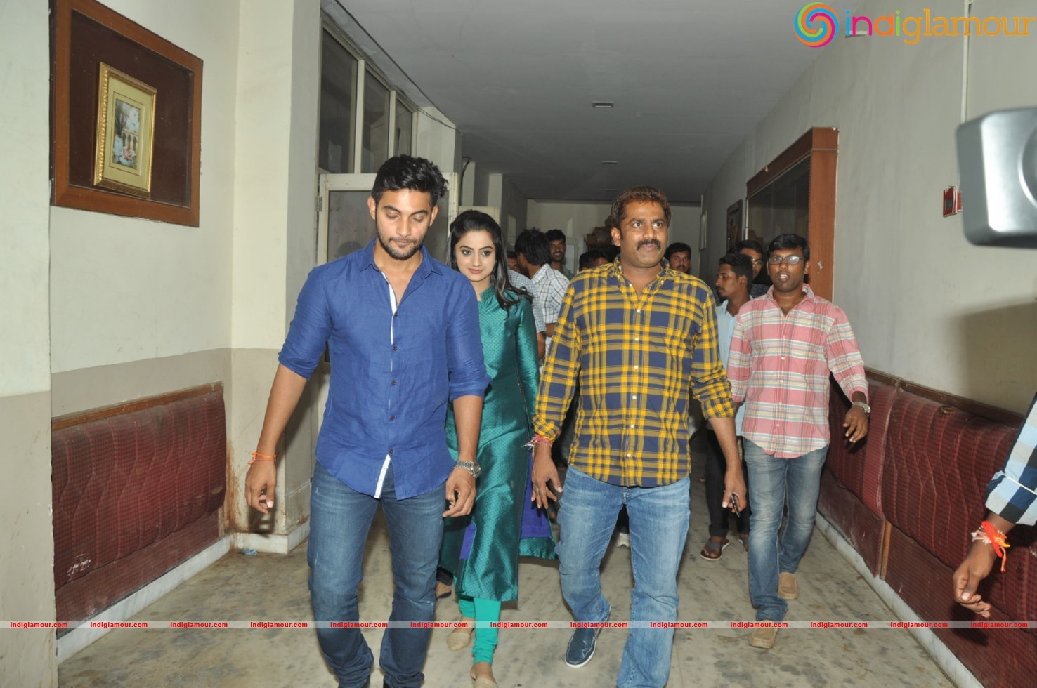 Chuttalabbai Team @ Sri Mayuri Theator Event hd photo