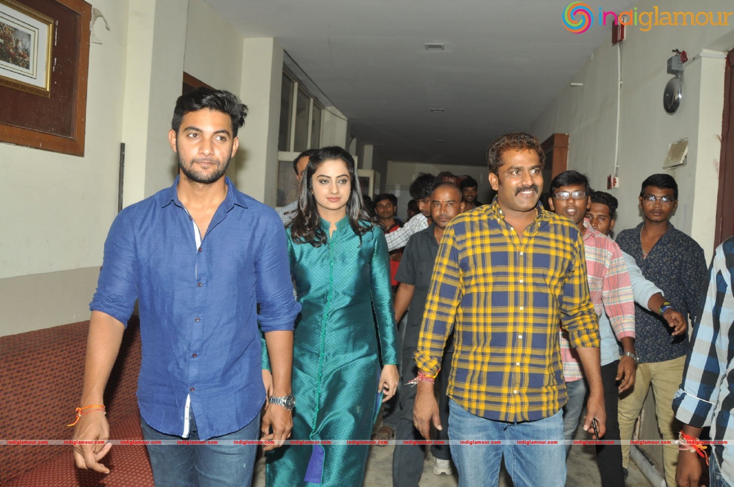 Chuttalabbai Team @ Sri Mayuri Theator Event hd photo