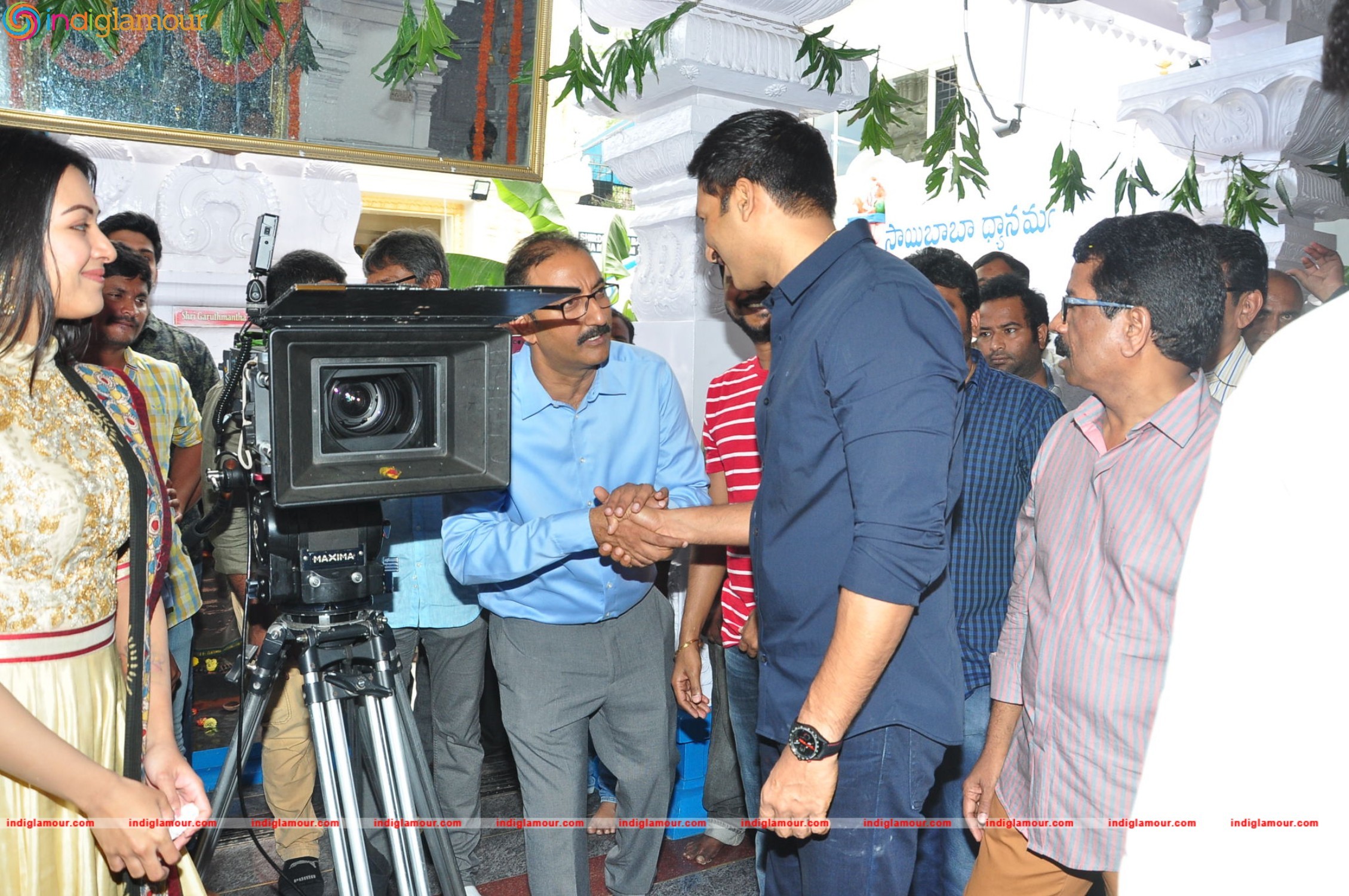 Gopichand and Sampath Nandi Movie Opening Event hd photo