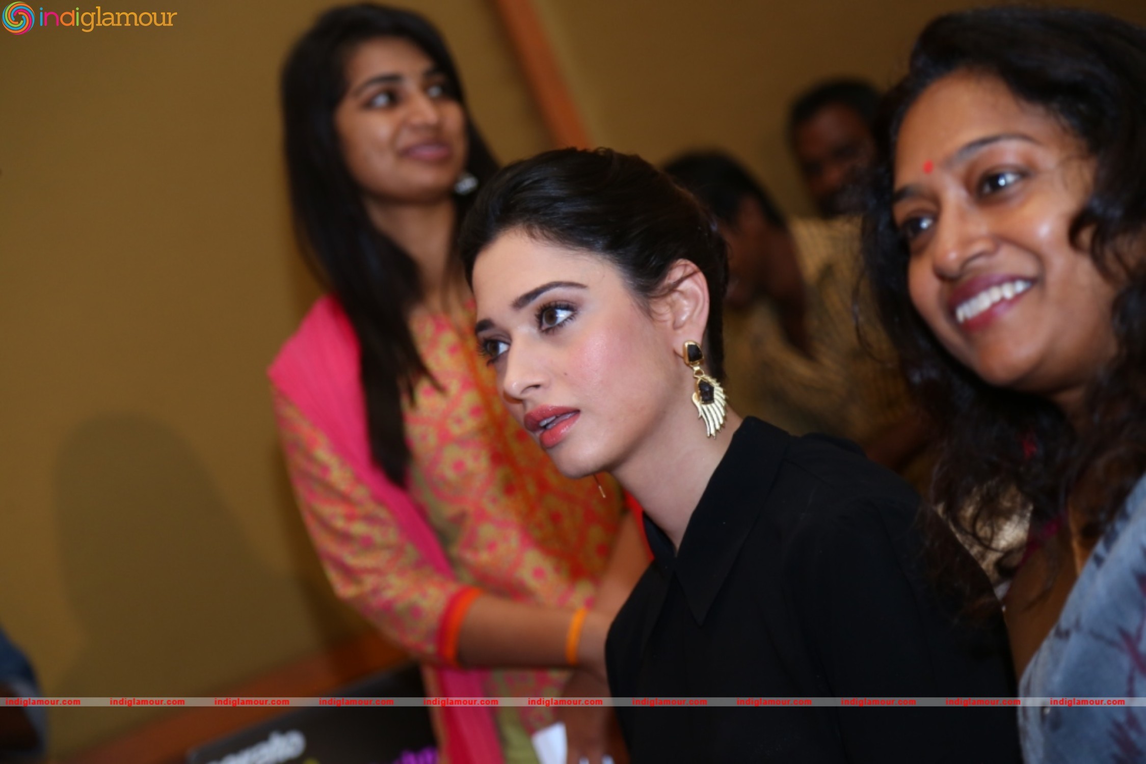 Tamanna Launches Naturals at Home Event hd photo