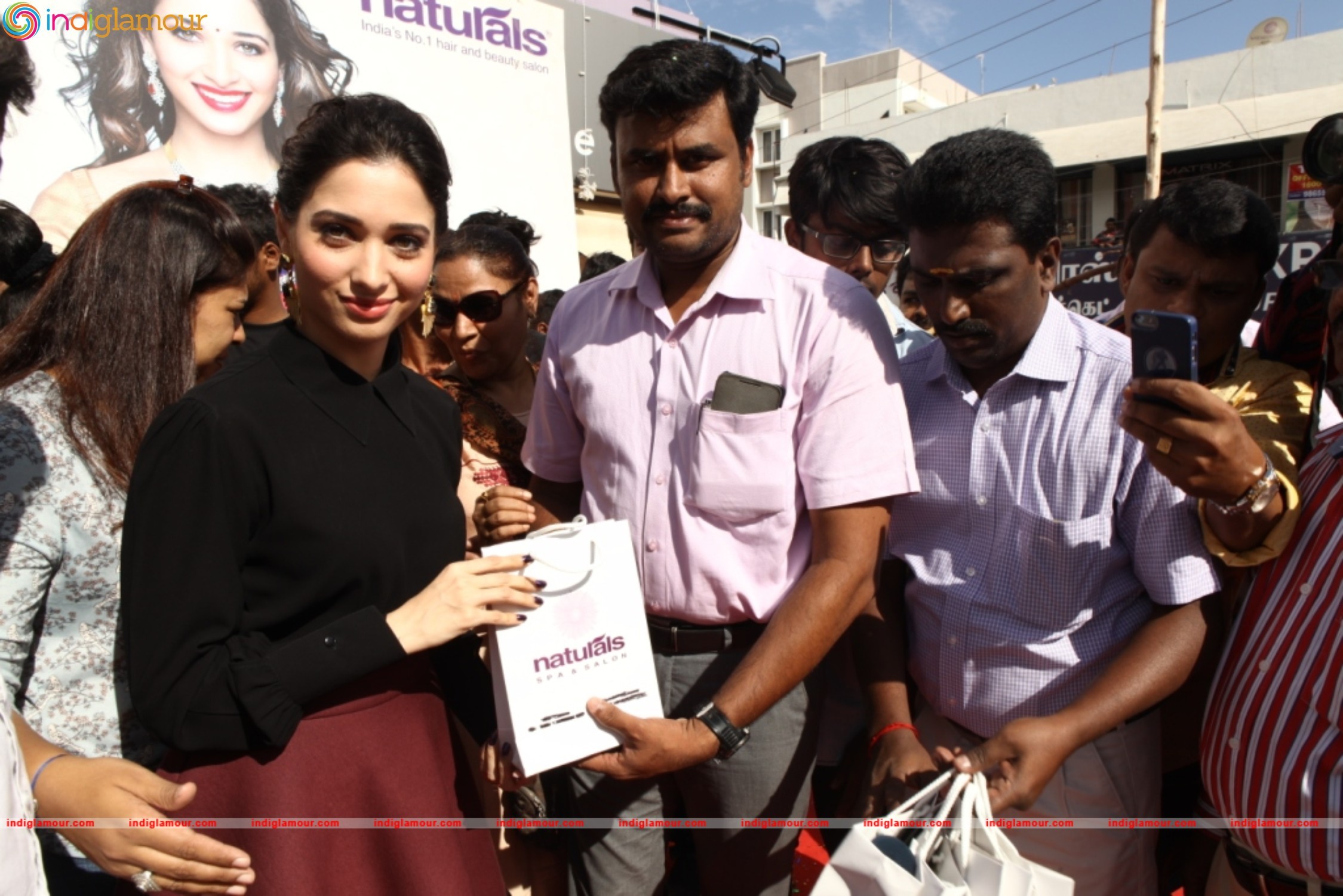 Tamanna Launches Naturals at Home Event hd photo