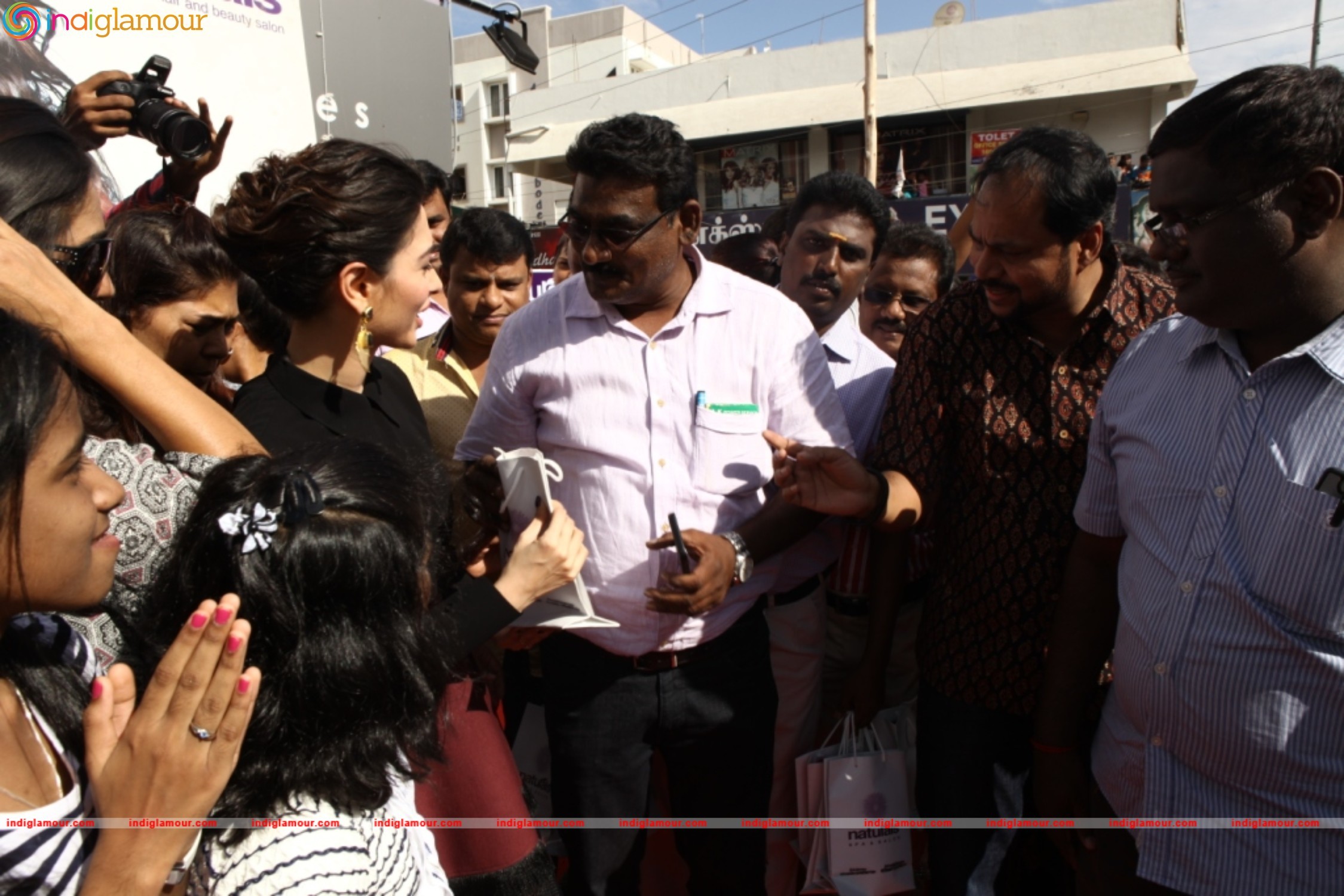 Tamanna Launches Naturals at Home Event hd photo