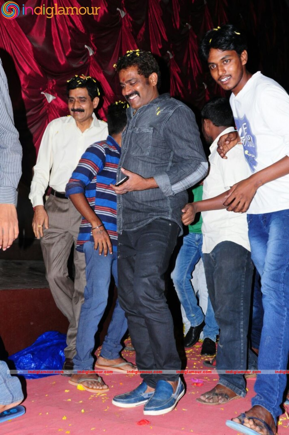 Film Chuttalabbayi Success Tour at Vijayawada Event hd photo
