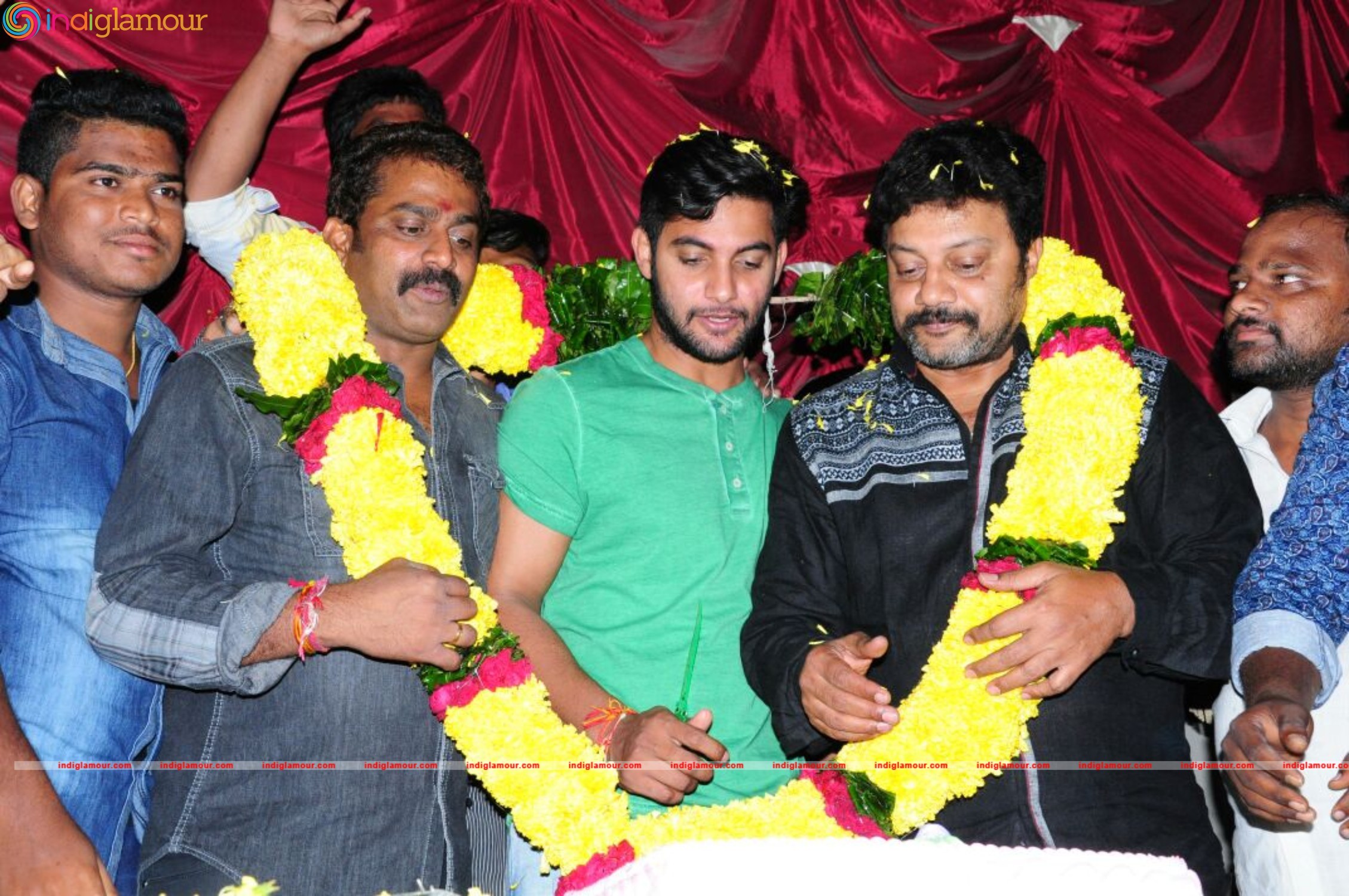 Film Chuttalabbayi Success Tour at Vijayawada Event hd photo