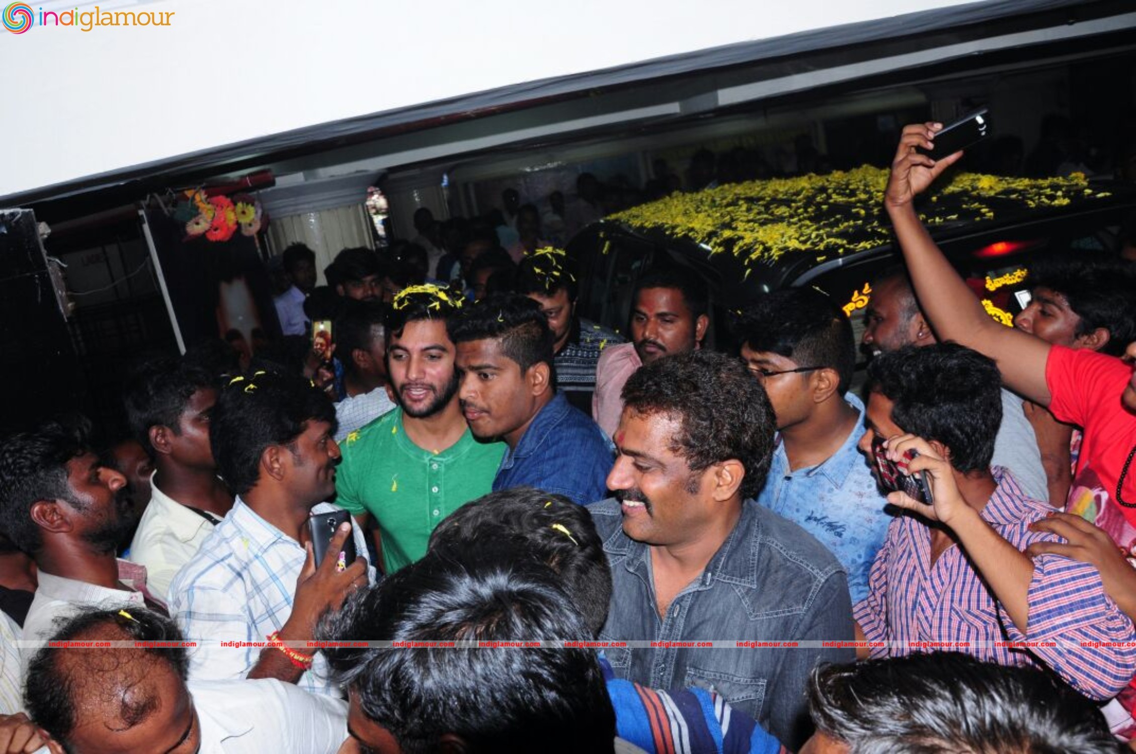Film Chuttalabbayi Success Tour at Vijayawada Event hd photo