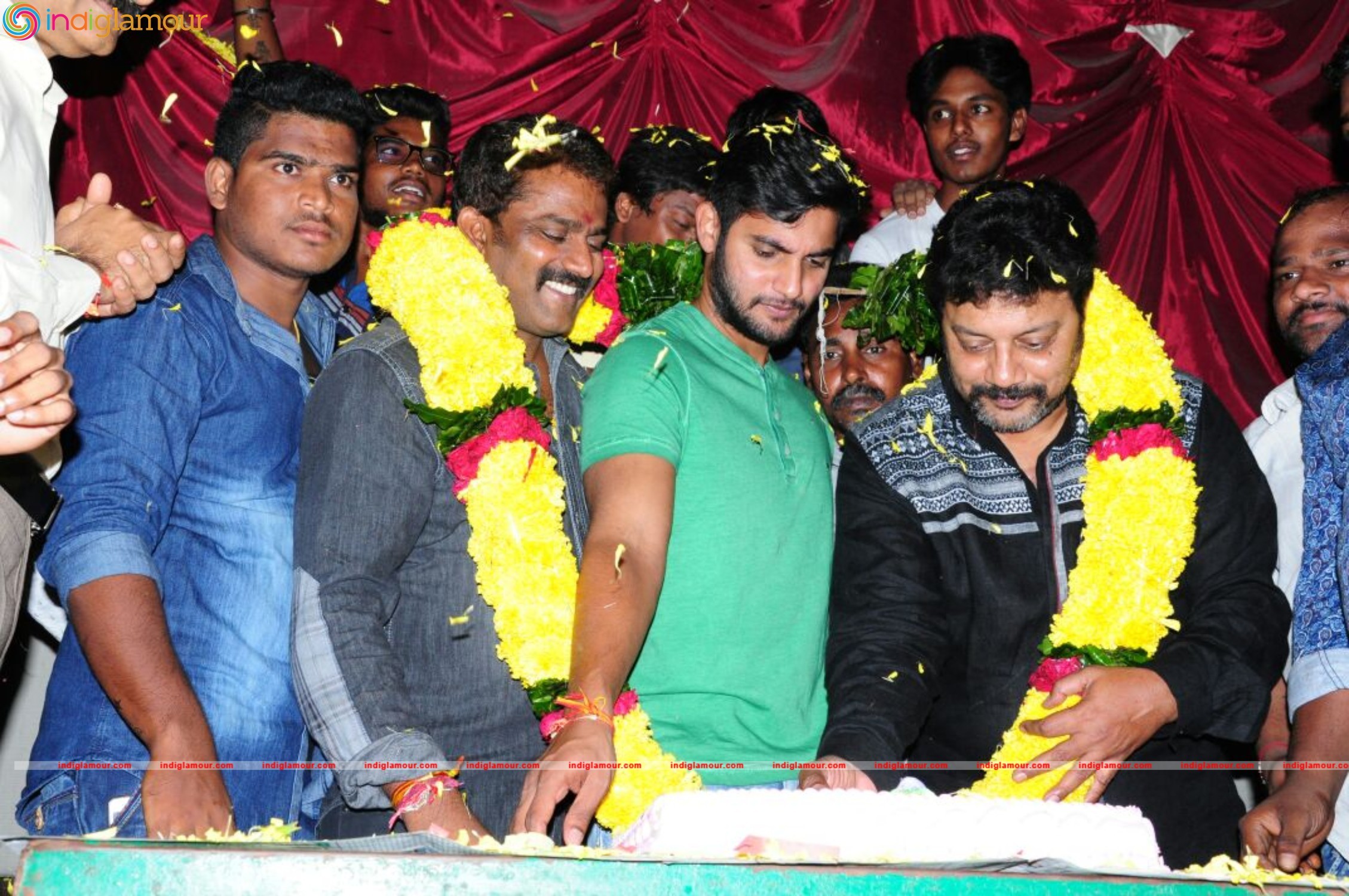 Film Chuttalabbayi Success Tour at Vijayawada Event hd photo