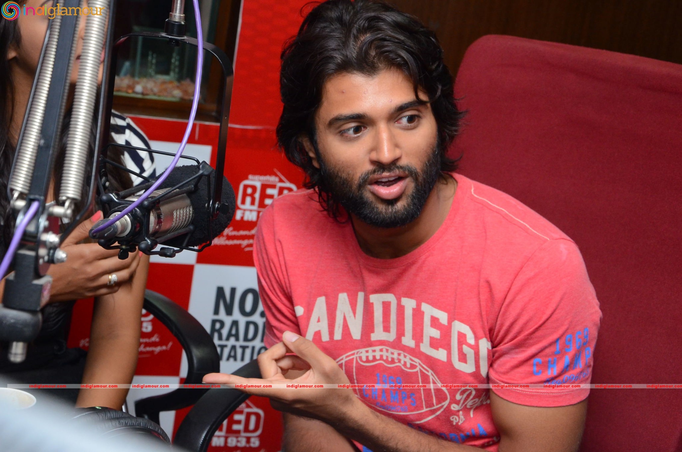 Film Dwaraka Bajare Nanda Gopala Song Launch at Red FM Event hd photo