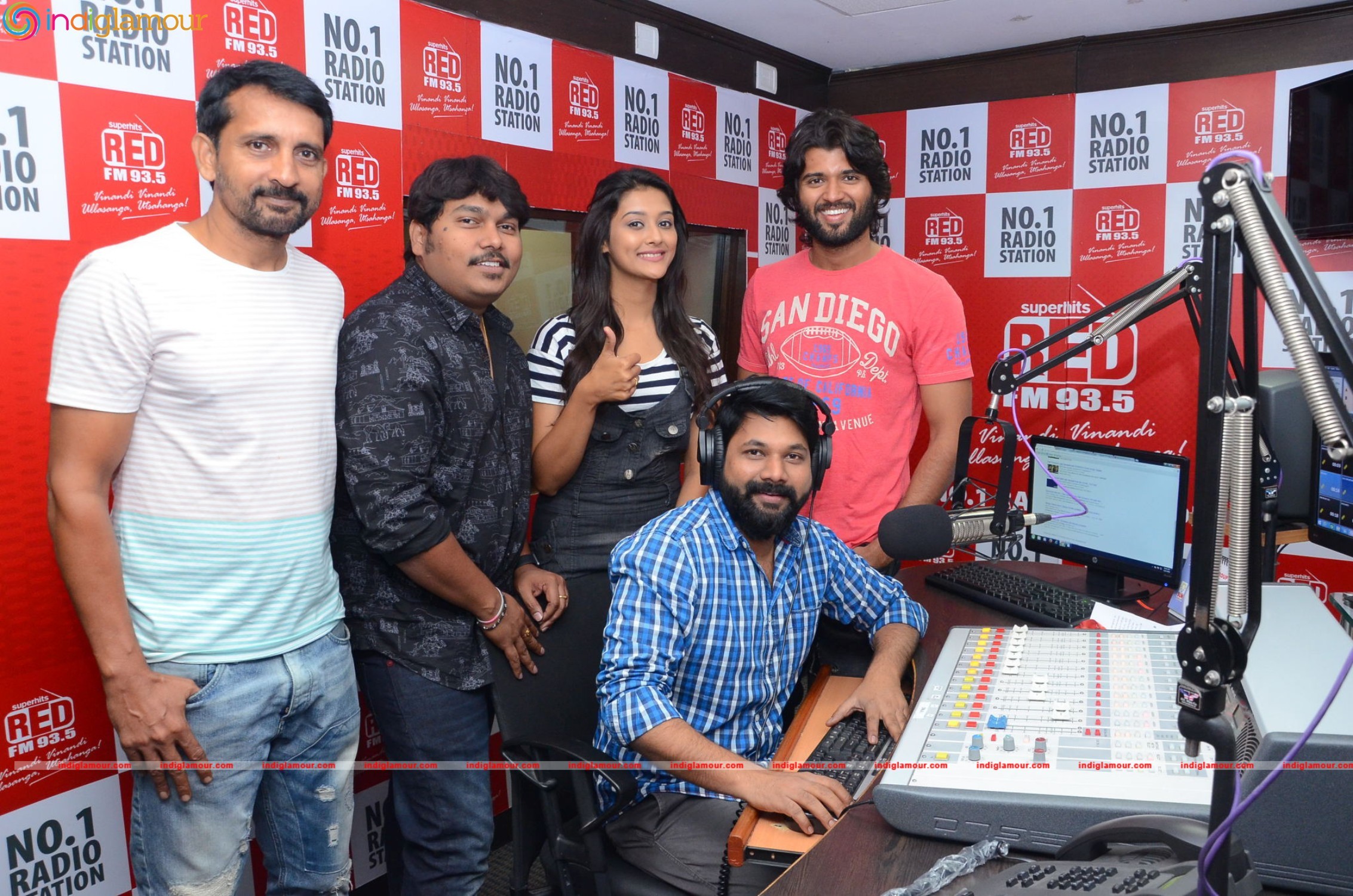 Film Dwaraka Bajare Nanda Gopala Song Launch at Red FM Event hd photo