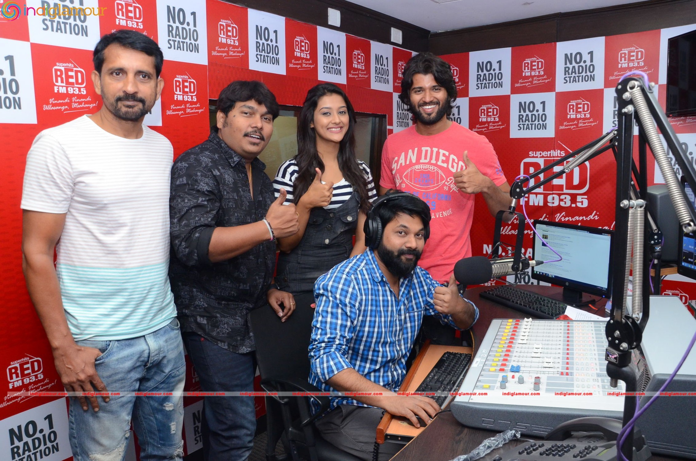 Film Dwaraka Bajare Nanda Gopala Song Launch at Red FM Event hd photo