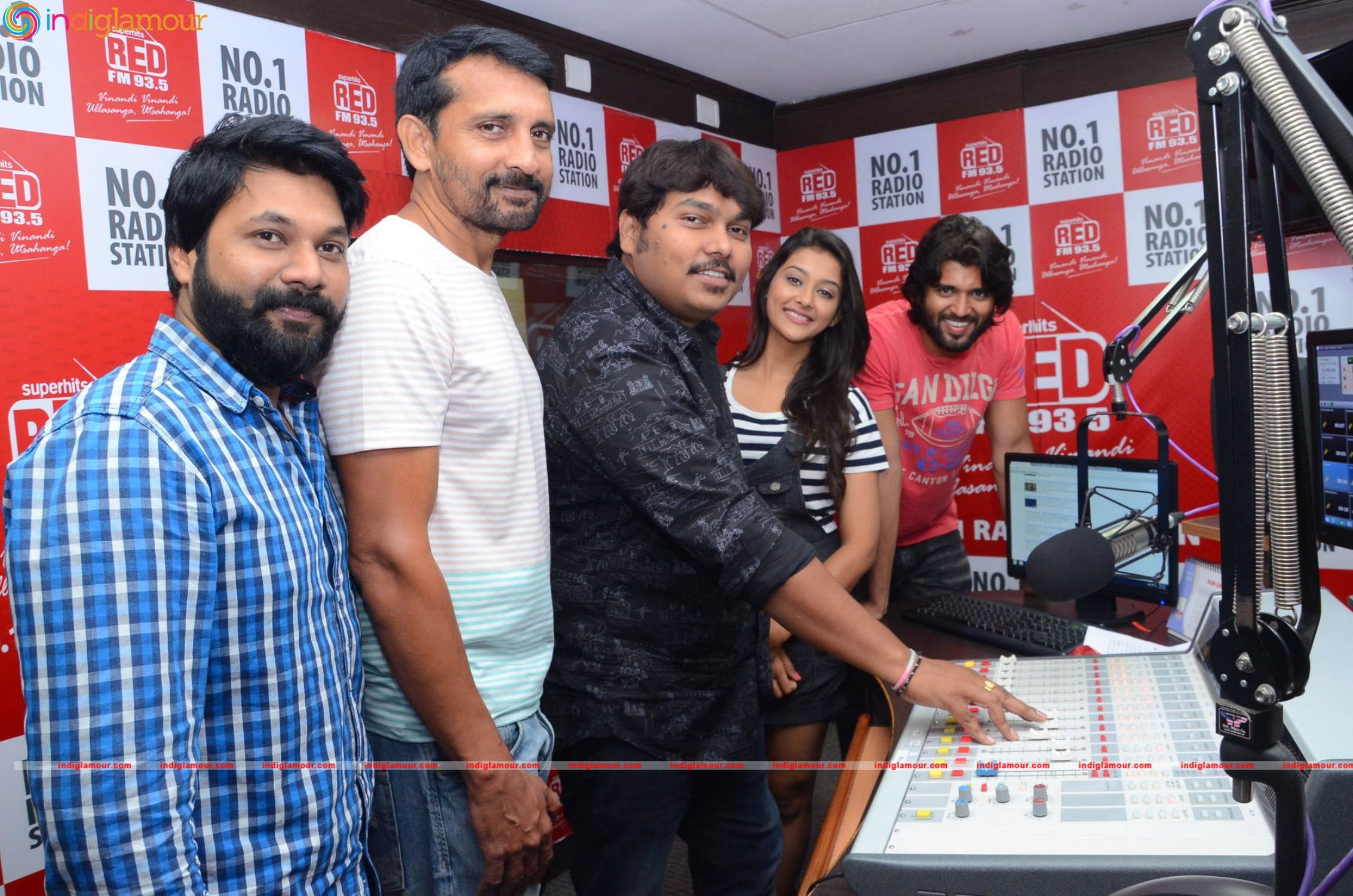 Film Dwaraka Bajare Nanda Gopala Song Launch at Red FM Event hd photo