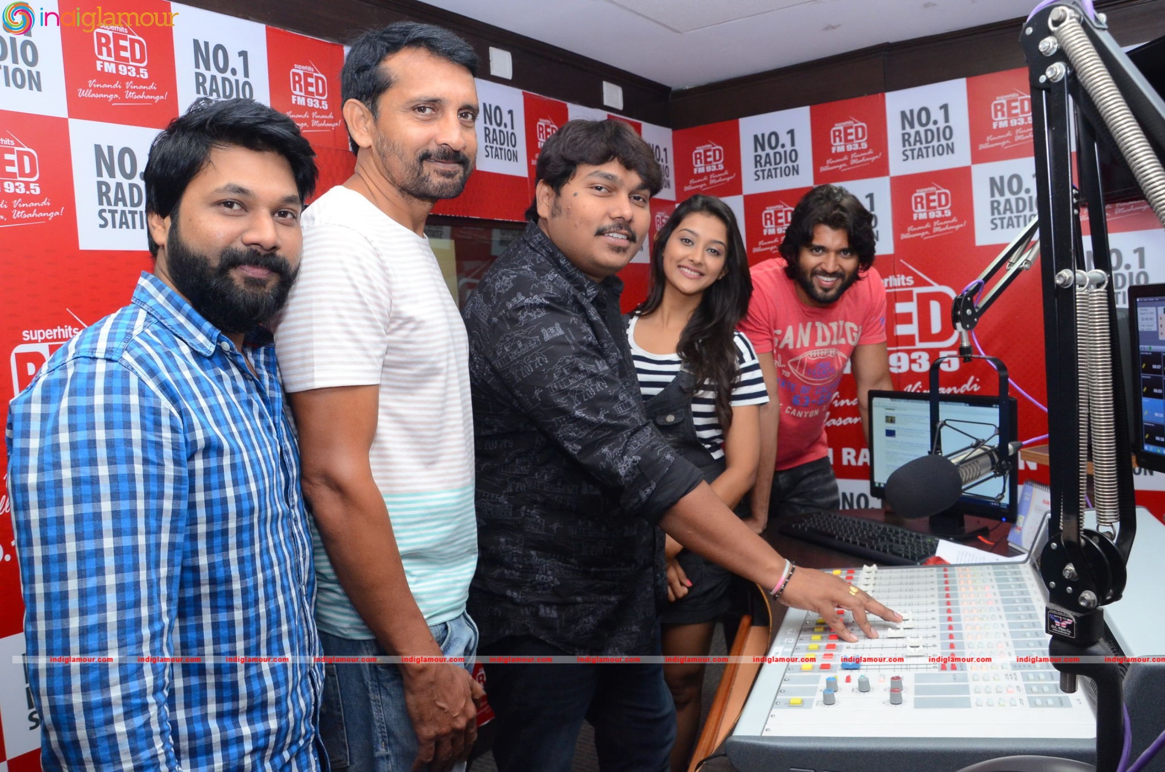 Film Dwaraka Bajare Nanda Gopala Song Launch at Red FM Event hd photo