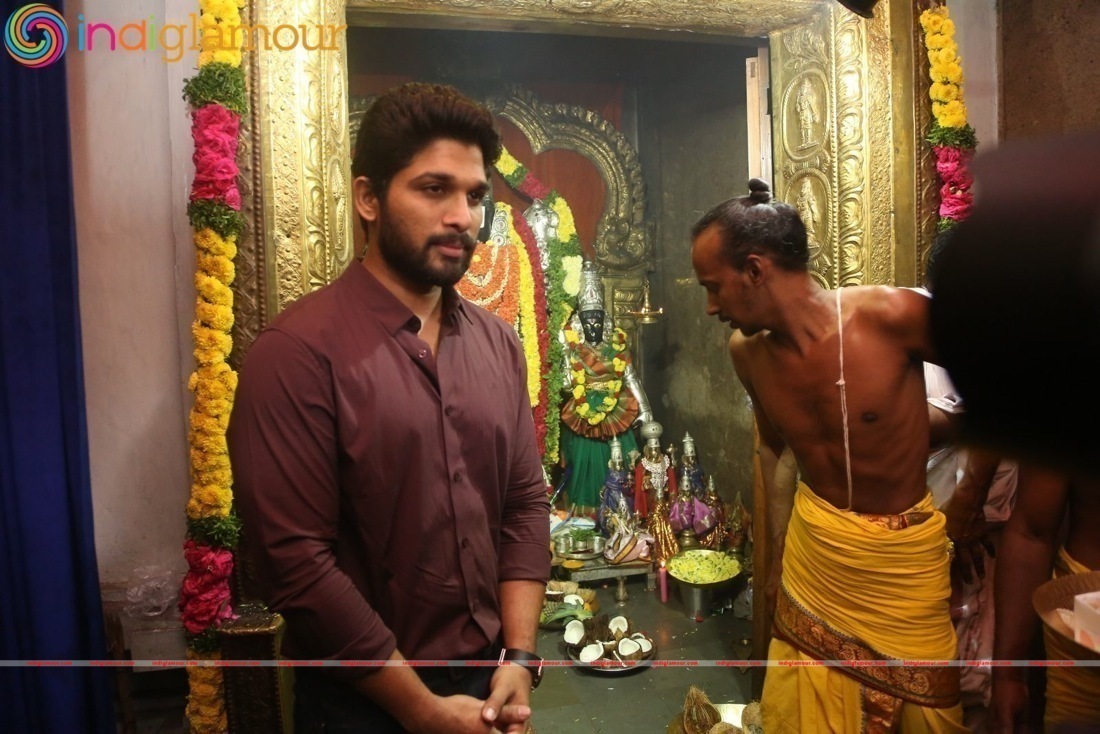 Allu Arjun DJ Movie Opening Event hd photo