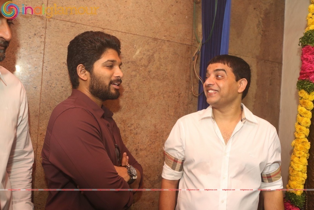 Allu Arjun DJ Movie Opening Event hd photo