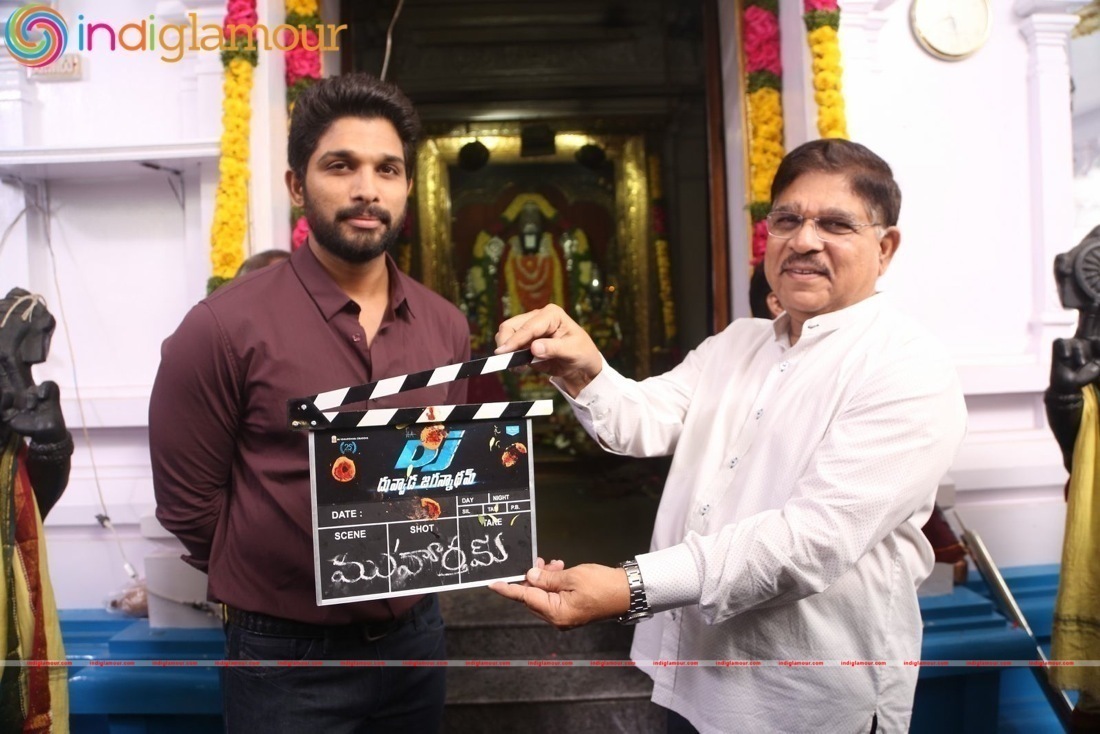 Allu Arjun DJ Movie Opening Event hd photo