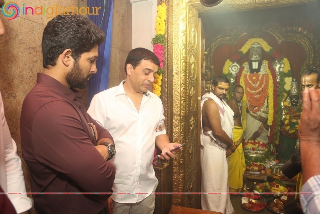 Allu Arjun DJ Movie Opening Event hd photo