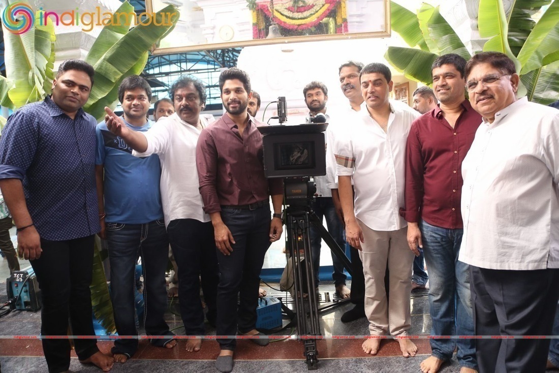 Allu Arjun DJ Movie Opening Event hd photo