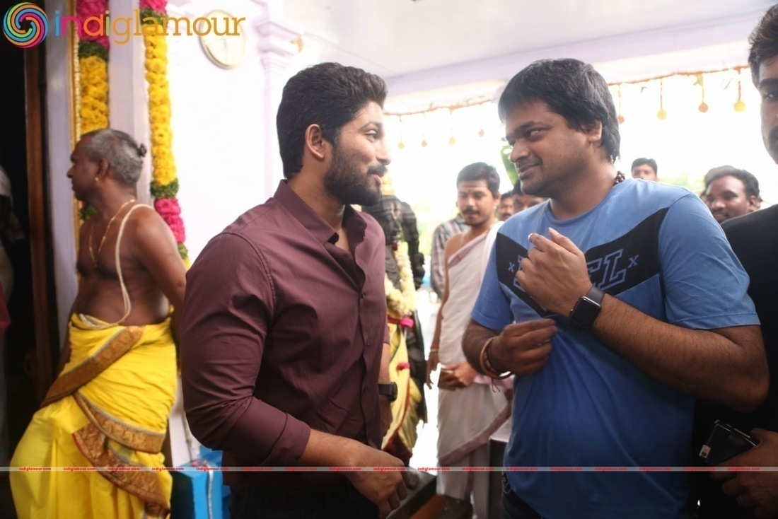 Allu Arjun DJ Movie Opening Event hd photo