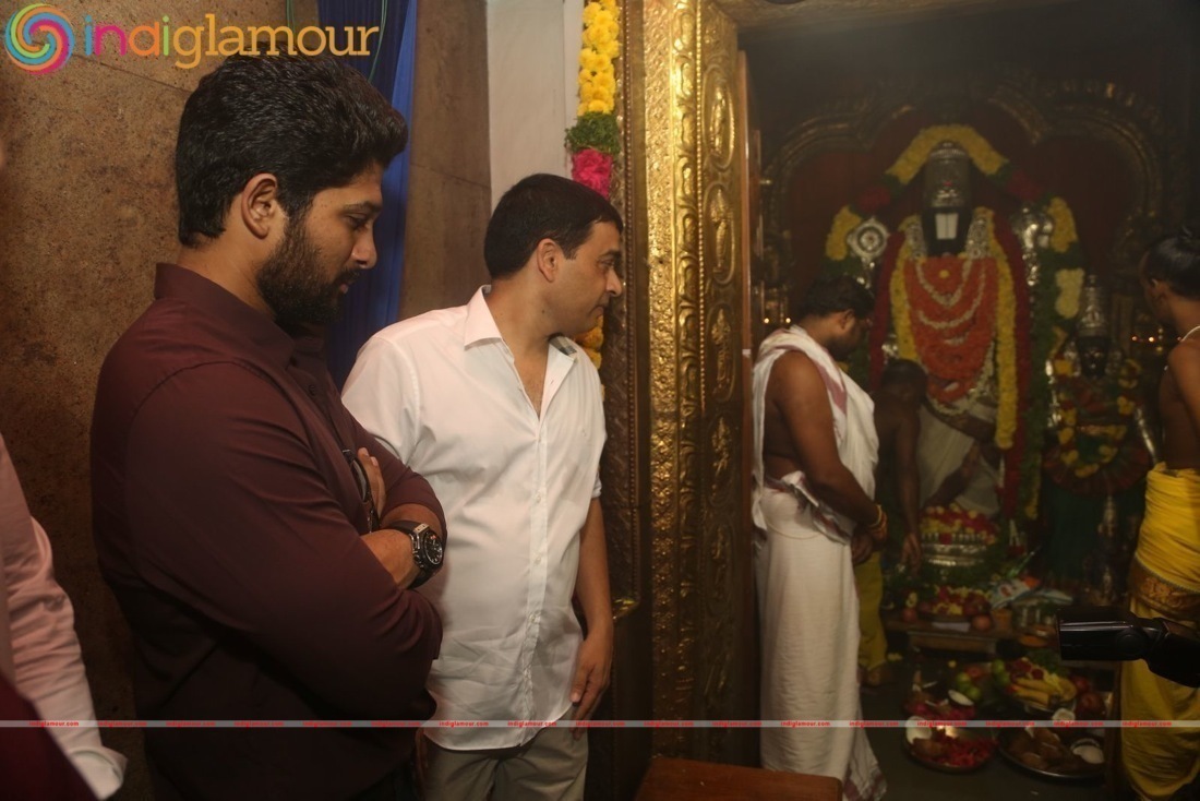 Allu Arjun DJ Movie Opening Event hd photo