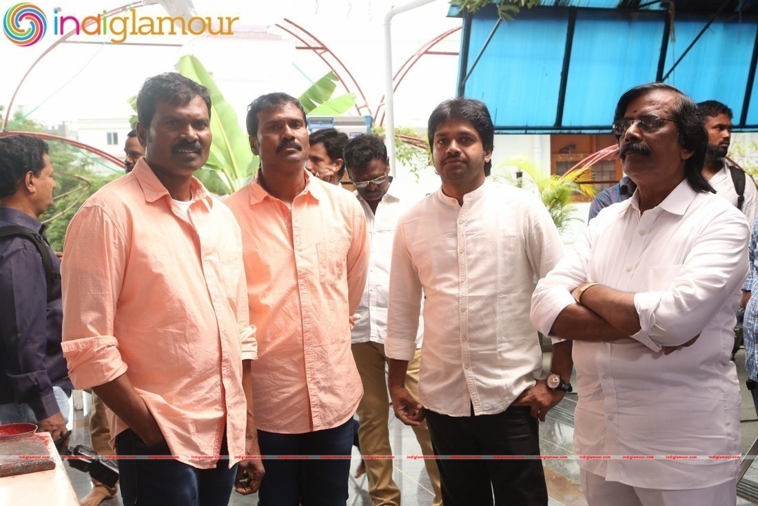 Allu Arjun DJ Movie Opening Event hd photo