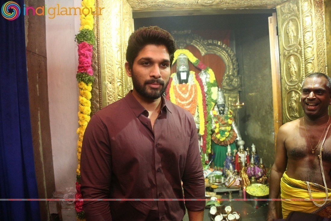 Allu Arjun DJ Movie Opening Event hd photo
