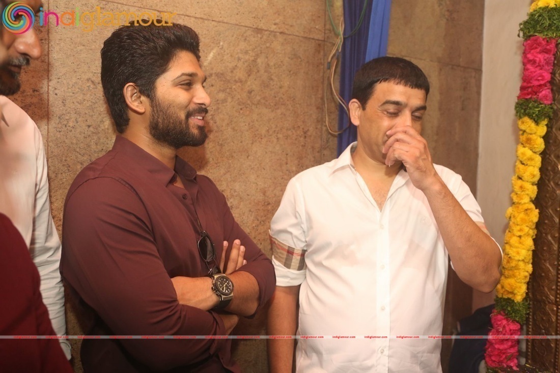Allu Arjun DJ Movie Opening Event hd photo