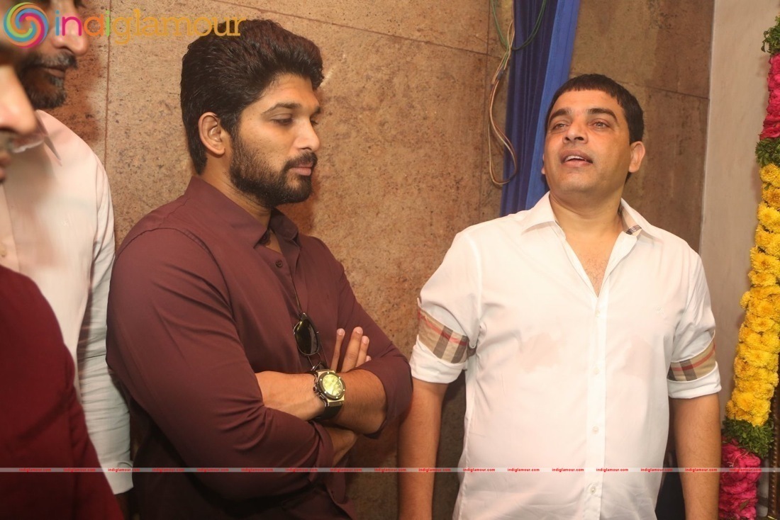 Allu Arjun DJ Movie Opening Event hd photo