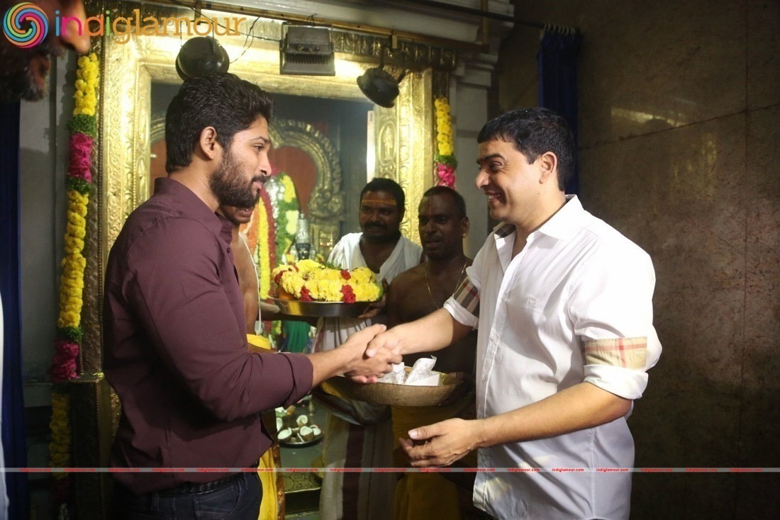 Allu Arjun DJ Movie Opening Event hd photo