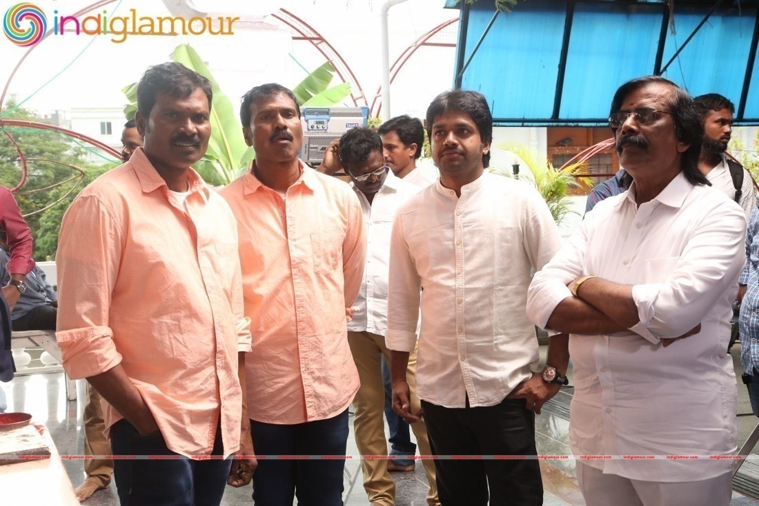 Allu Arjun DJ Movie Opening Event hd photo