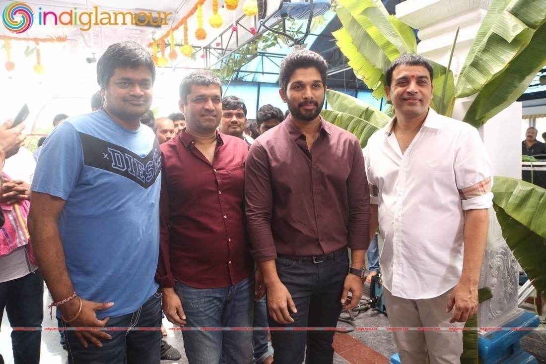 Allu Arjun DJ Movie Opening Event hd photo